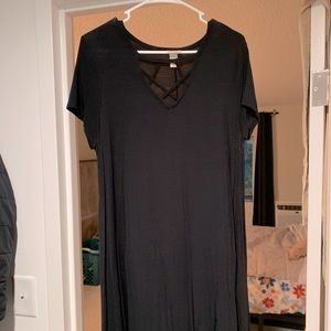 Black midi dress